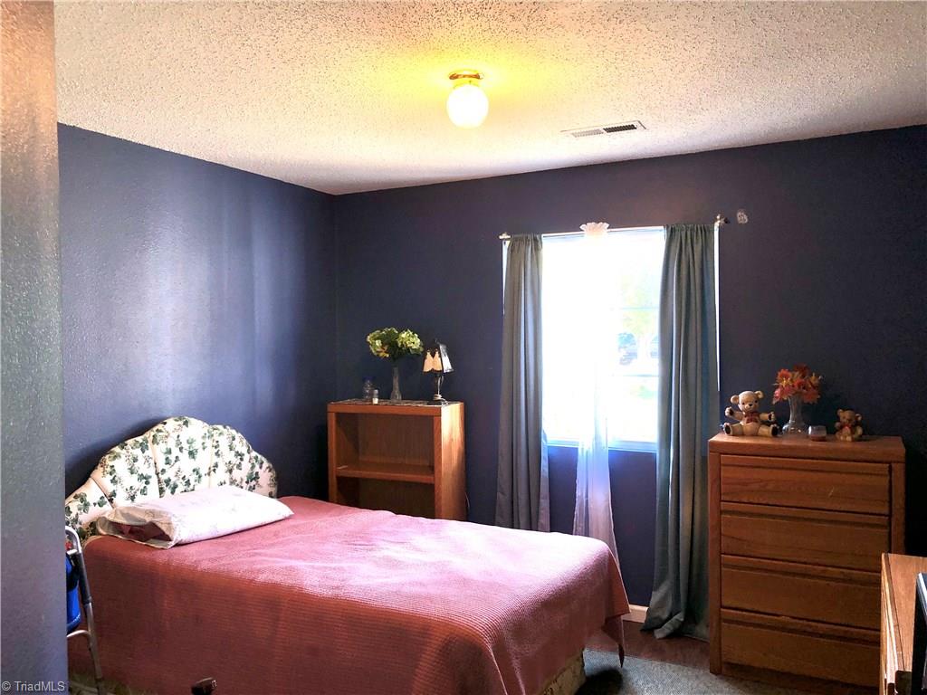 1717 Challock Way High Point, NC 27260 - Photo 24 of 26 Gallery Image 24