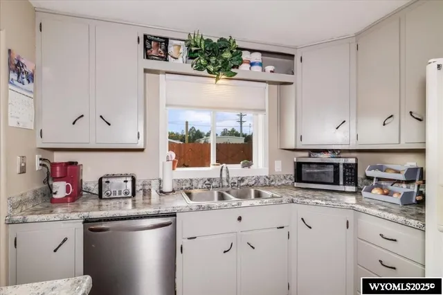 $225,000 | 1920 Davis Avenue, Gering, NE 69341