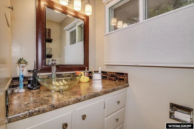 $225,000 | 1920 Davis Avenue, Gering, NE 69341