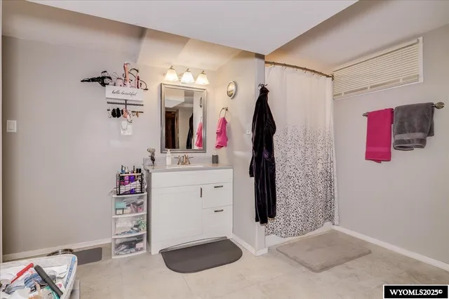 $225,000 | 1920 Davis Avenue, Gering, NE 69341