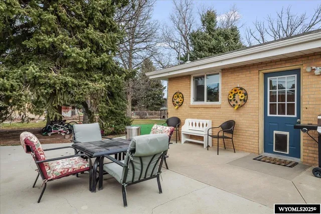 $225,000 | 1920 Davis Avenue, Gering, NE 69341