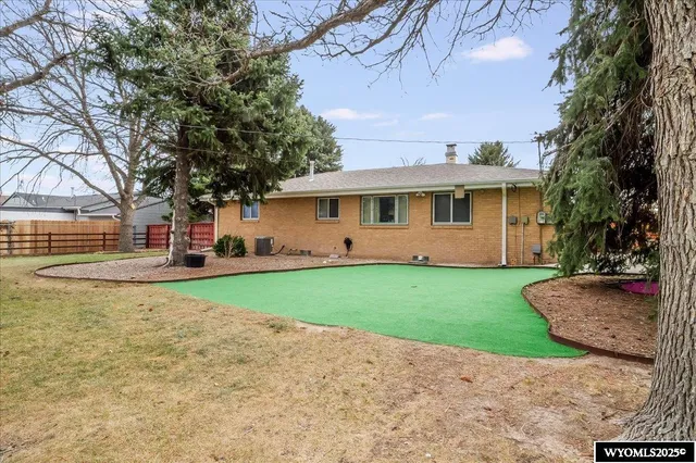 $225,000 | 1920 Davis Avenue, Gering, NE 69341