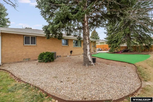 $225,000 | 1920 Davis Avenue, Gering, NE 69341