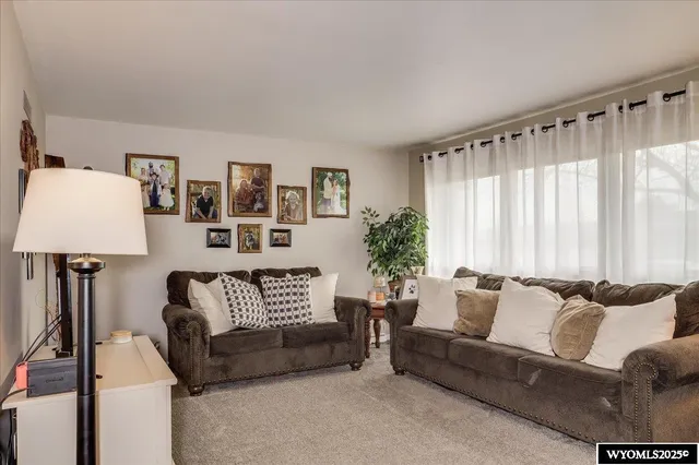 $225,000 | 1920 Davis Avenue, Gering, NE 69341