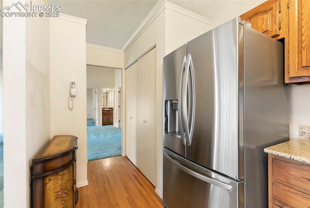 2051 Glenhill Road Colorado Springs, CO 80906 - Photo 9 of 32