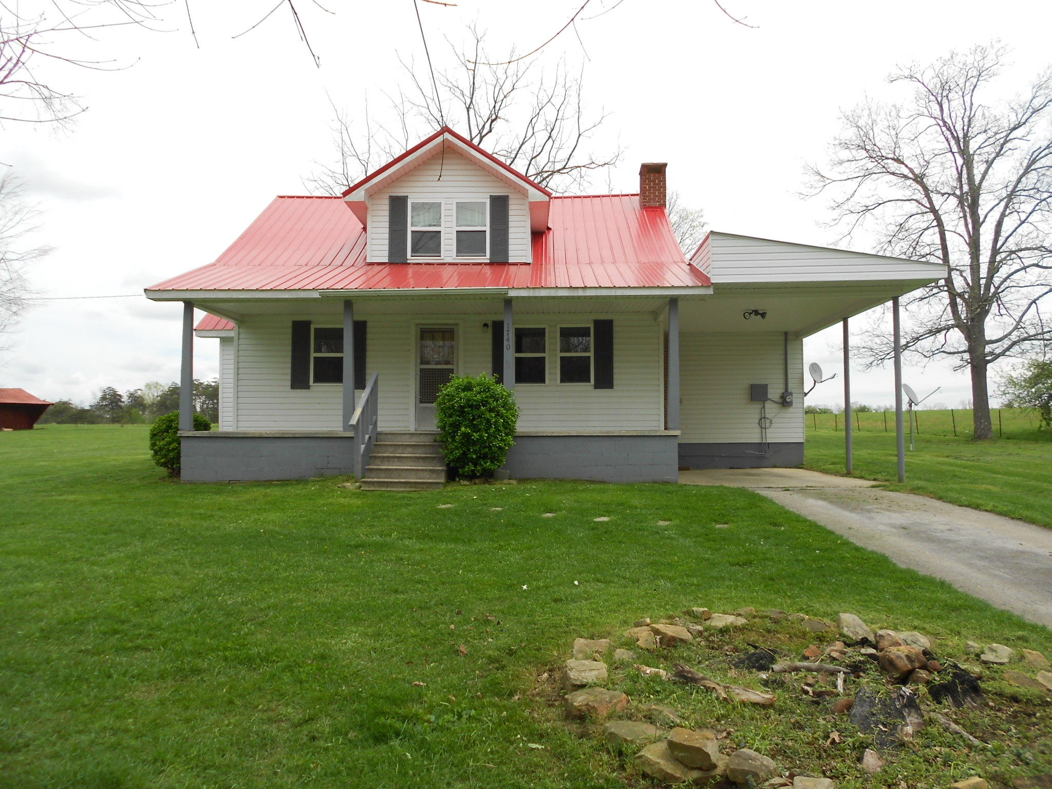 1740 Lawson Road Crossville, TN 38571 - Photo 1 of 26 1 Primary
