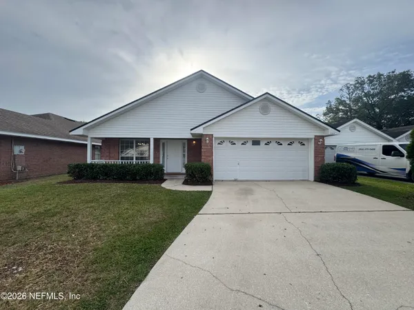 $1,975 | 7557 Cliff Cottage Drive, Jacksonville, FL 32244