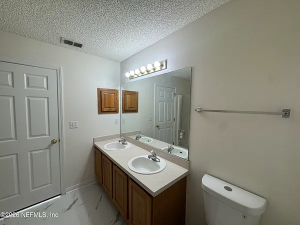 $1,975 | 7557 Cliff Cottage Drive, Jacksonville, FL 32244