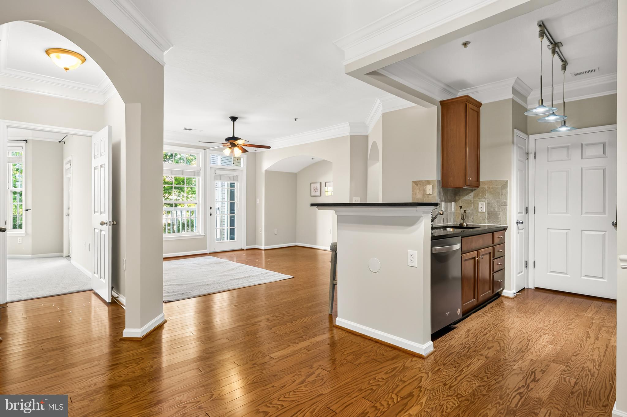 514 Sunset View Terrace Southeast, Unit 207 Leesburg, VA 20175 - Photo 12 of 51