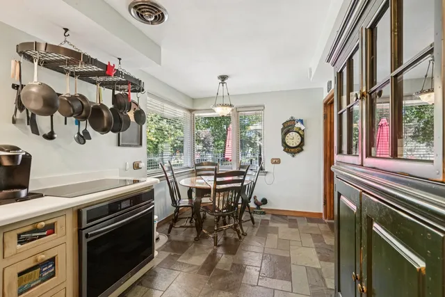 $724,900 | 1090 Roselle Road, Inverness, IL 60067