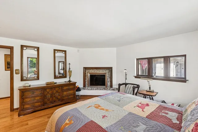 $724,900 | 1090 Roselle Road, Inverness, IL 60067