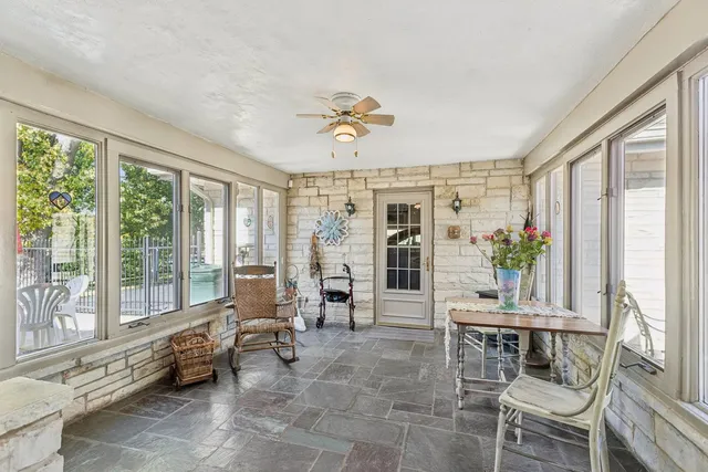 $724,900 | 1090 Roselle Road, Inverness, IL 60067