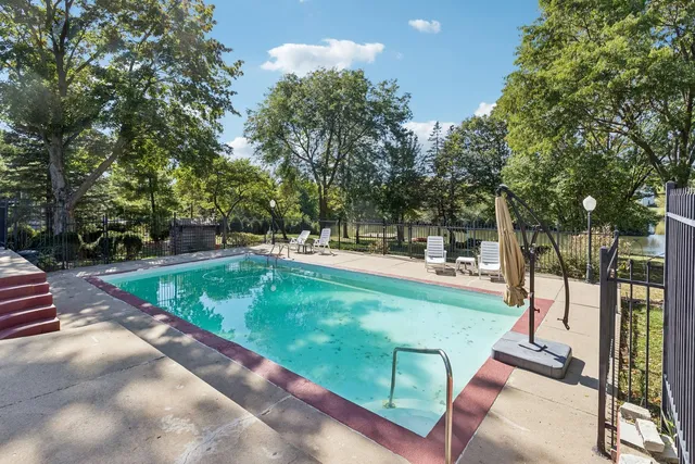 $724,900 | 1090 Roselle Road, Inverness, IL 60067