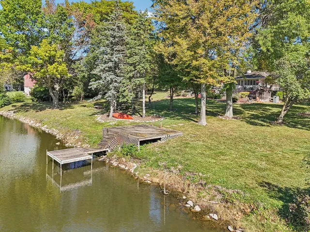$724,900 | 1090 Roselle Road, Inverness, IL 60067