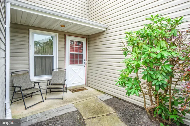 $1,650 | 233 Yorktowne Drive, Little Egg Harbor, NJ 08087