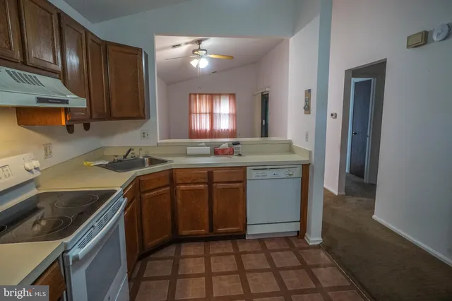 $1,650 | 233 Yorktowne Drive, Little Egg Harbor, NJ 08087