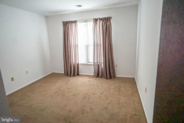 $1,650 | 233 Yorktowne Drive, Little Egg Harbor, NJ 08087