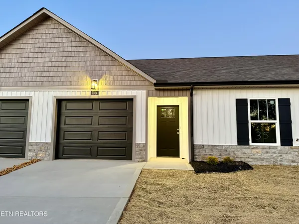 $264,900 | 3555 Maggie Lynn Way, Unit 19, Knoxville, TN 37921
