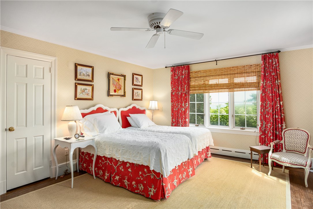 2 Barclay Square Newport, RI 02840 - Photo 11 of 38