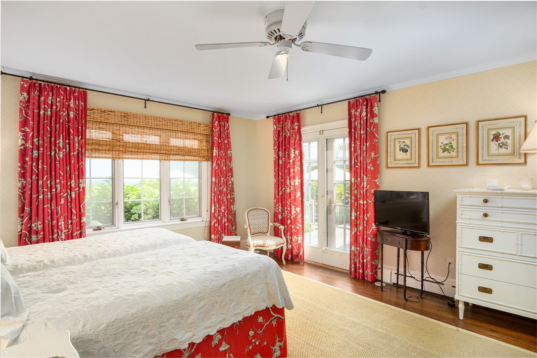 2 Barclay Square Newport, RI 02840 - Photo 12 of 38