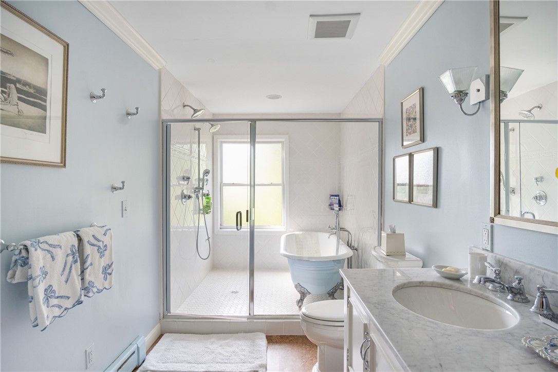 2 Barclay Square Newport, RI 02840 - Photo 16 of 38