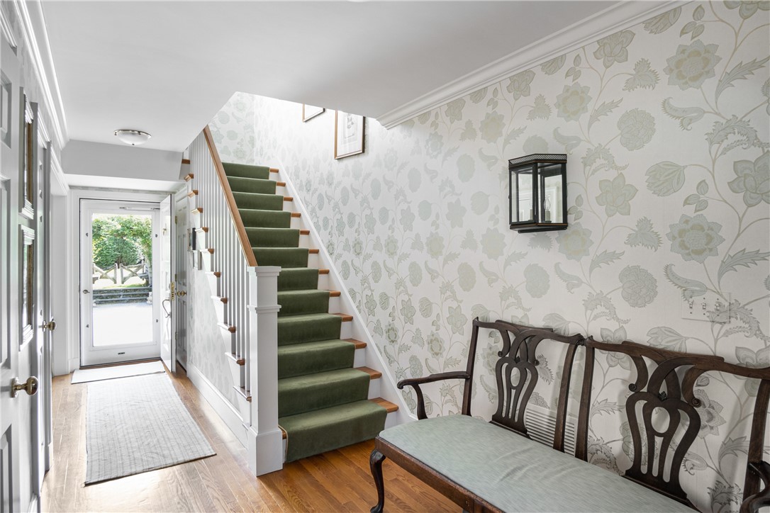 2 Barclay Square Newport, RI 02840 - Photo 22 of 38