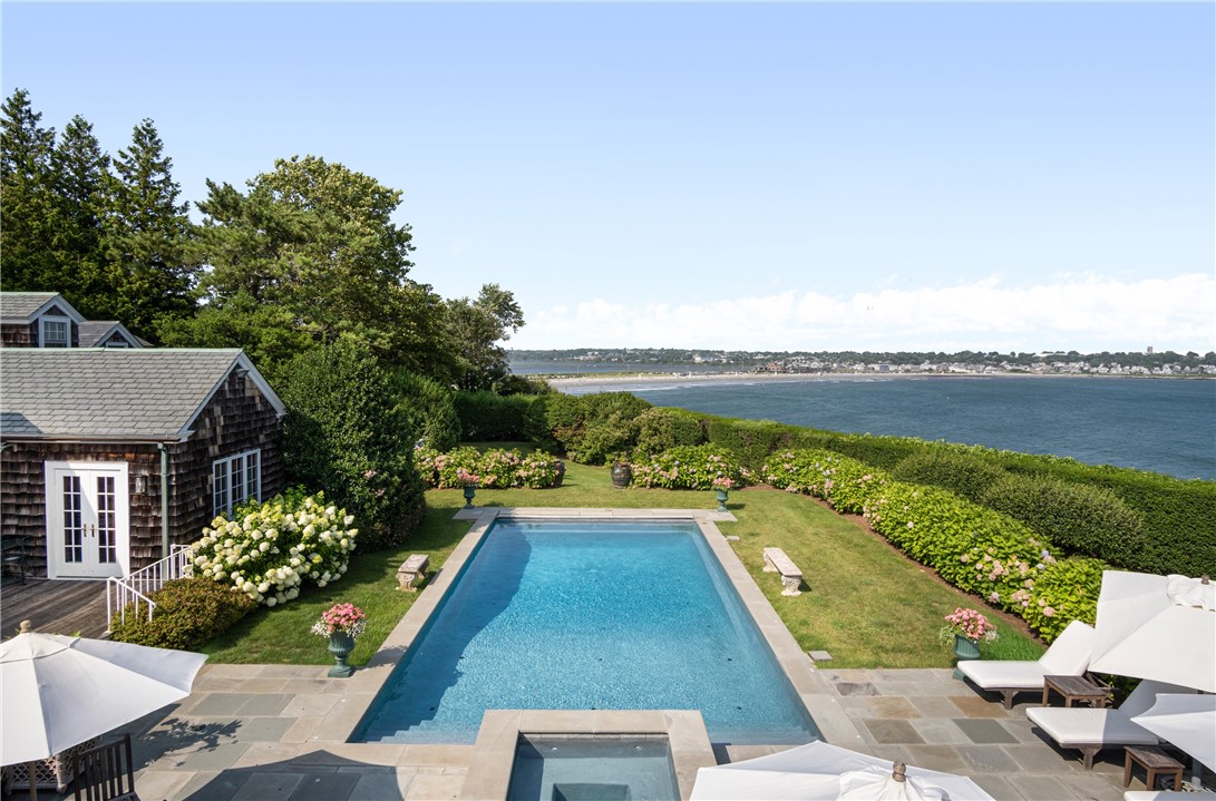 2 Barclay Square Newport, RI 02840 - Photo 27 of 38