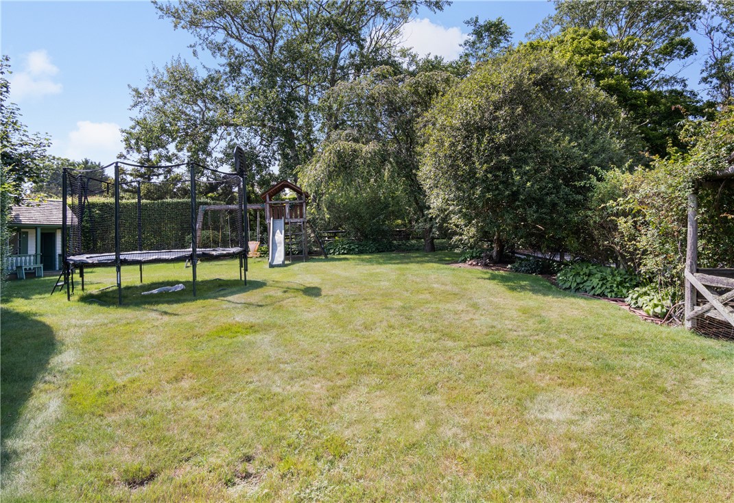 2 Barclay Square Newport, RI 02840 - Photo 31 of 38