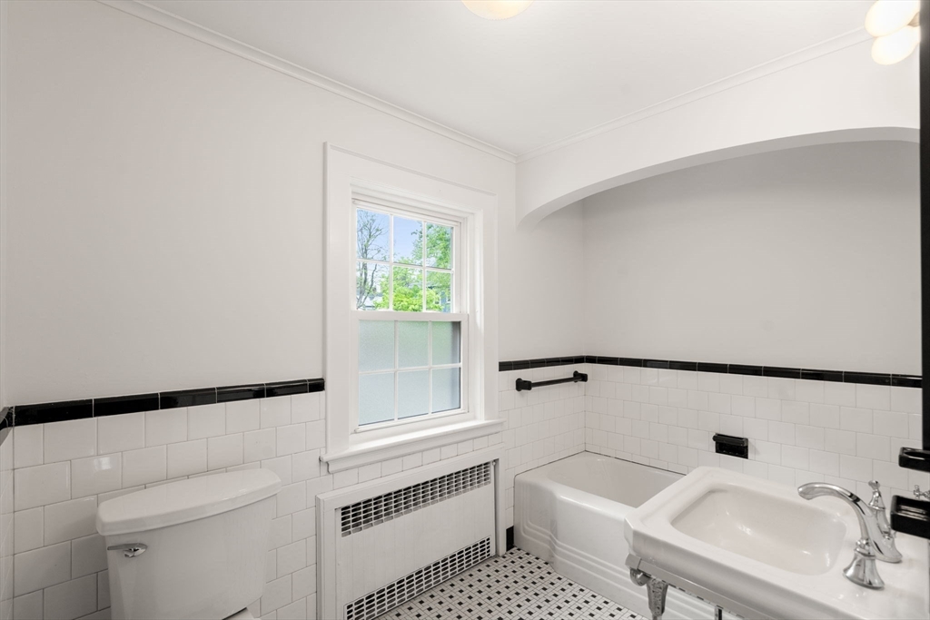 10 Magnolia Road Milton, MA 02186 - Photo 15 of 21