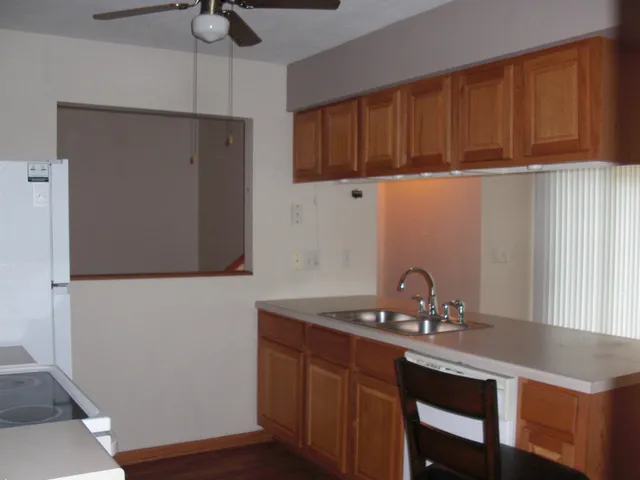 $197,200 | 2530 Edgewood Drive, Unit 38, Beloit, WI 53511