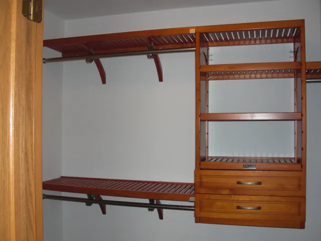 $197,200 | 2530 Edgewood Drive, Unit 38, Beloit, WI 53511