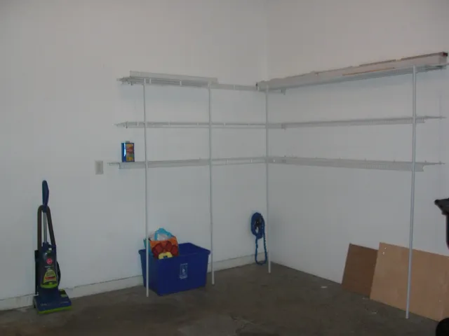 $197,200 | 2530 Edgewood Drive, Unit 38, Beloit, WI 53511