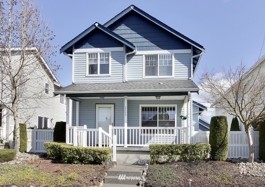 1408 Rooklidge Street DuPont, WA 98327 - Photo 1 of 15 Gallery Image 1