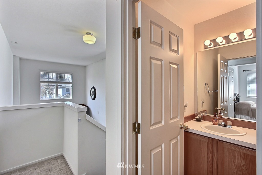 1408 Rooklidge Street DuPont, WA 98327 - Photo 9 of 15 Gallery Image 9