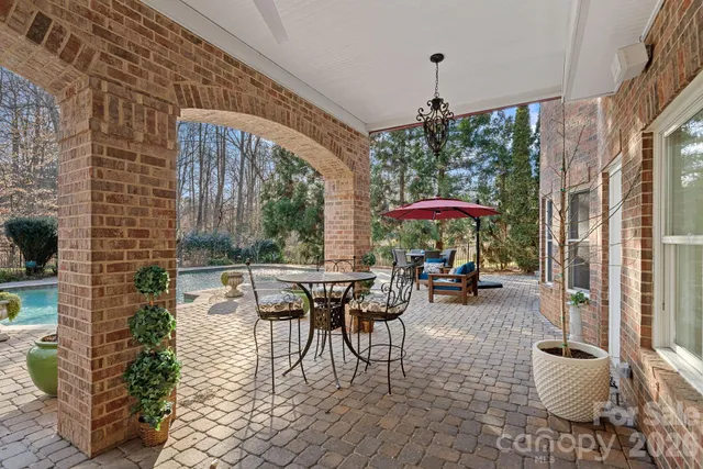 $1,650,000 | 7007 Camrose Crossing Lane, Matthews, NC 28104