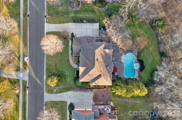 $1,650,000 | 7007 Camrose Crossing Lane, Matthews, NC 28104