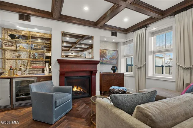 $2,331,100 | 122 Regent Street, Unit 1, Saratoga Springs, NY 12866