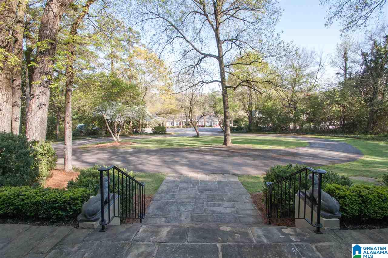 3270 East Briarcliff Road Birmingham, AL 35223 - Photo 3 of 50