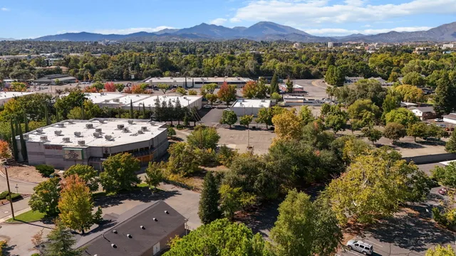 $49,000 | 350 Park Marina Circle, Redding, CA 96001