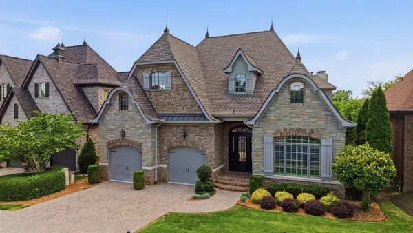 $3,499,900 | 1140 Landing Pvt Court, Gallatin, TN 37066