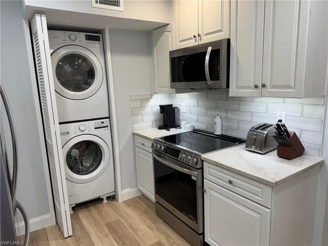 $535,000 | 4160 Crayton Road, Unit A1, Naples, FL 34103