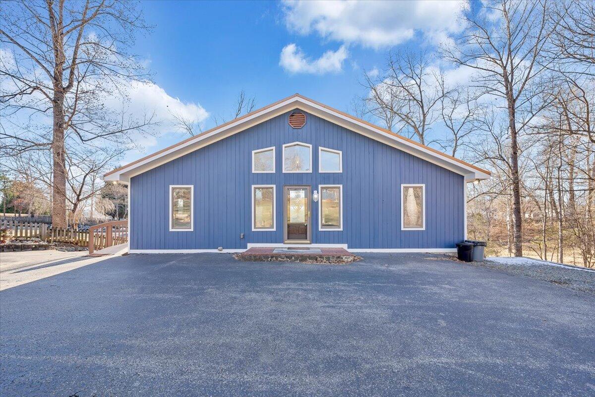140 Sandy Point Court Union Hall, VA 24176 - Photo 50 of 86 050-MIB08339