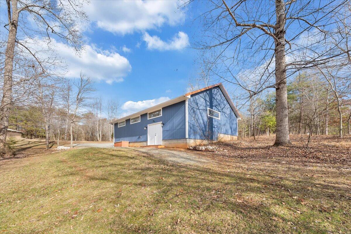 140 Sandy Point Court Union Hall, VA 24176 - Photo 54 of 86 056-MIB08876