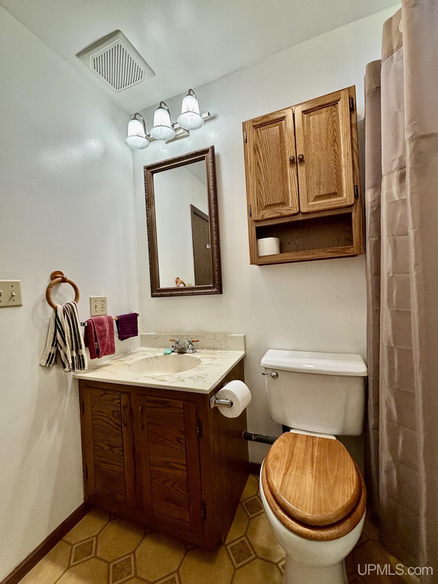4467 Lighthouse Road Big Bay, MI 49808 - Photo 38 of 69