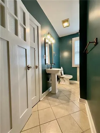 $2,800 | 2626 Magazine Street, New Orleans, LA 70130