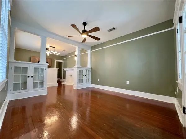 $2,800 | 2626 Magazine Street, New Orleans, LA 70130