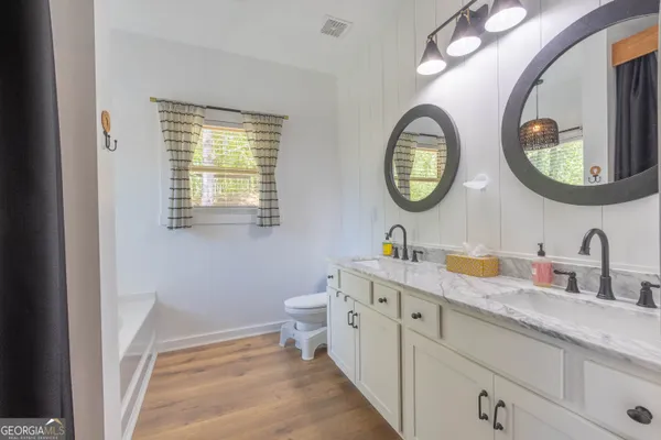 $330,000 | 401 Daffodil Drive, Temple, GA 30179