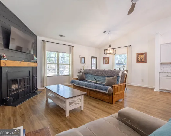 $330,000 | 401 Daffodil Drive, Temple, GA 30179