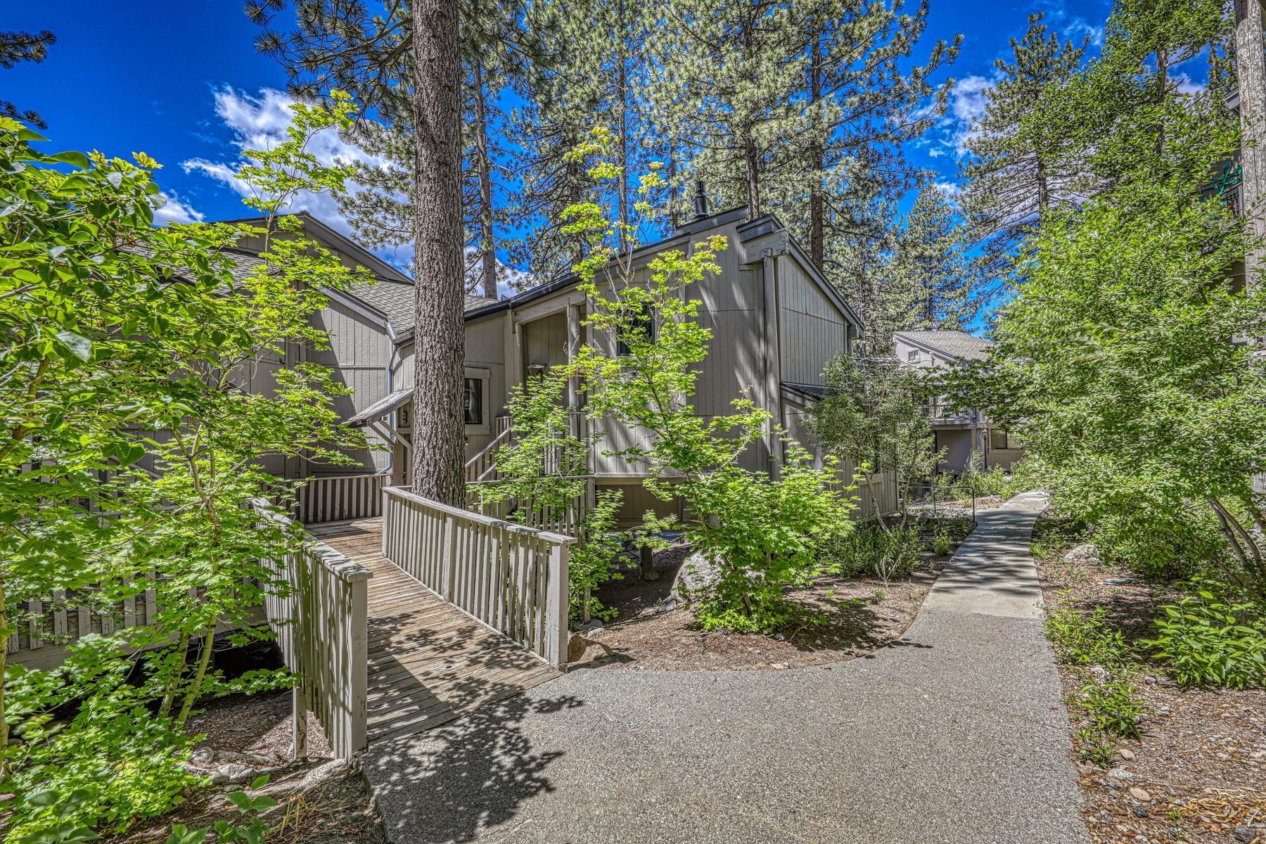 15486 Donner Pass Road, Unit 17 Truckee, CA 96161 - Photo 6 of 28
