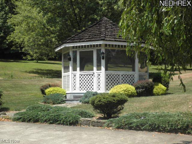 1357 Ridge Road Salem, OH 44460 - Photo 4 of 21